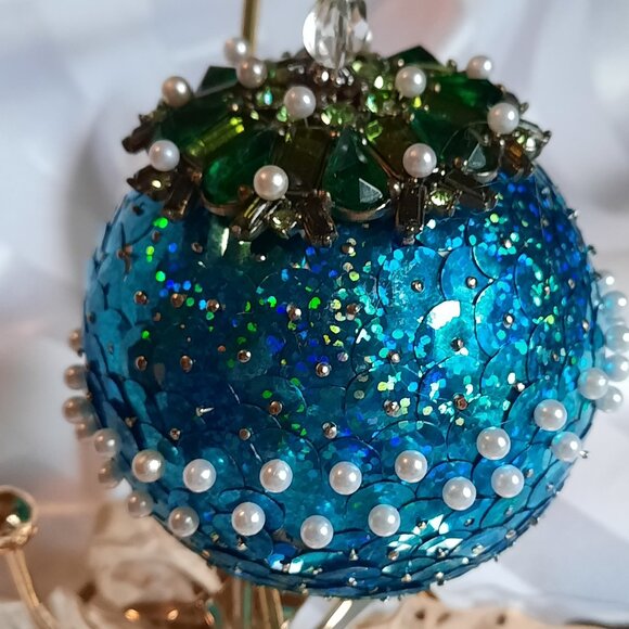 Handmade Christmas ornament vintage brooch and lots of turquoise bling. #635 - Picture 4 of 5